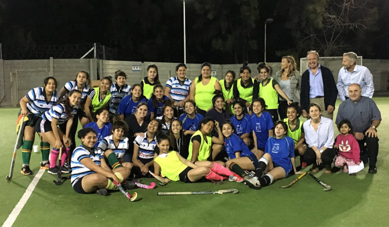 Visita internacional de Laureus y Daimler AG