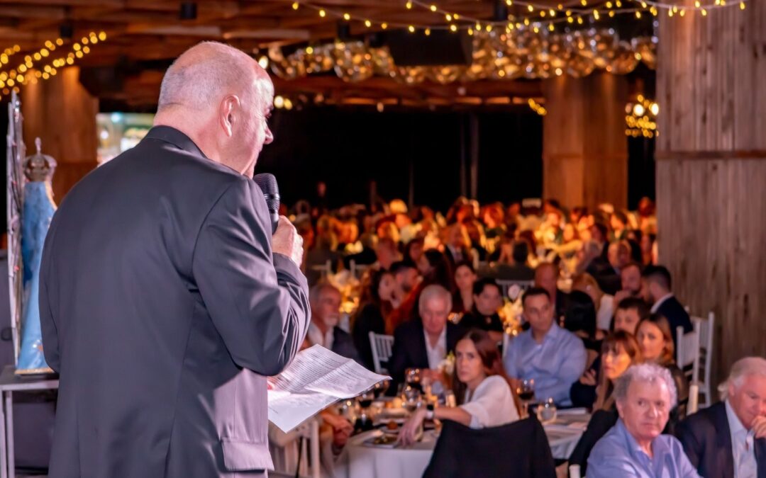 Una gran noche solidaria: “Enseñar con Amor Transforma Vidas”