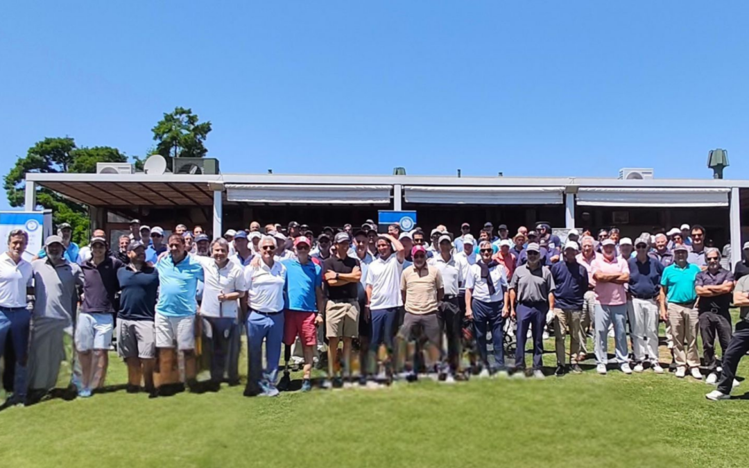 Una tarde de golf y solidaridad