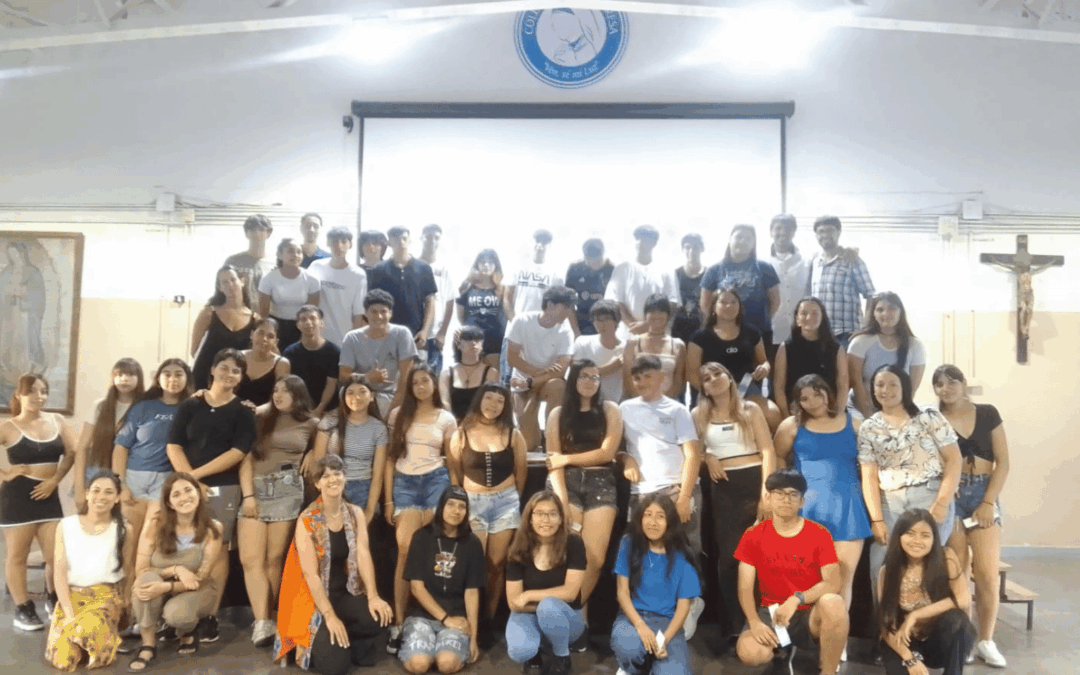 Acompañamos a los jóvenes de Virreyes en sus estudios secundarios, terciarios o universitarios