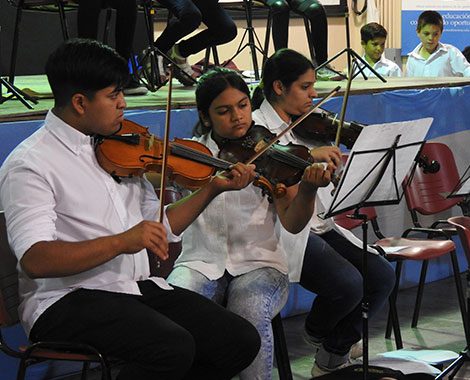 El Colegio Madre Teresa es una institución socioeducativa gratuita especializada en el trabajo con los niños más vulnerables