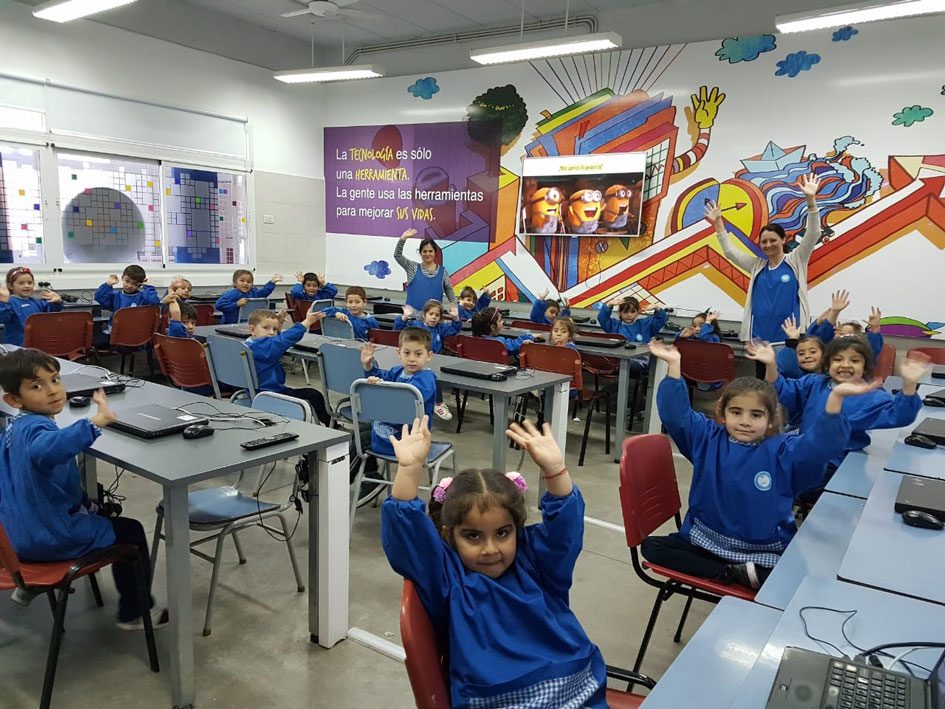Generar las bases y herramientas necesarias para afrontar la trayectoria escolar.